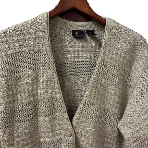 Vintage 90s LizSport Womens Size Medium Textured Oatmeal Tan Cardigan Sweater - Picture 4 of 8
